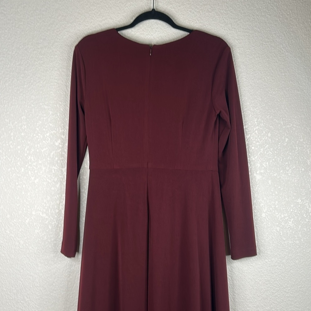 Jones New York Burgundy V-Neck Special Occasion Gathered Waist Maxi Dress Size 4 - Picture 4 of 7